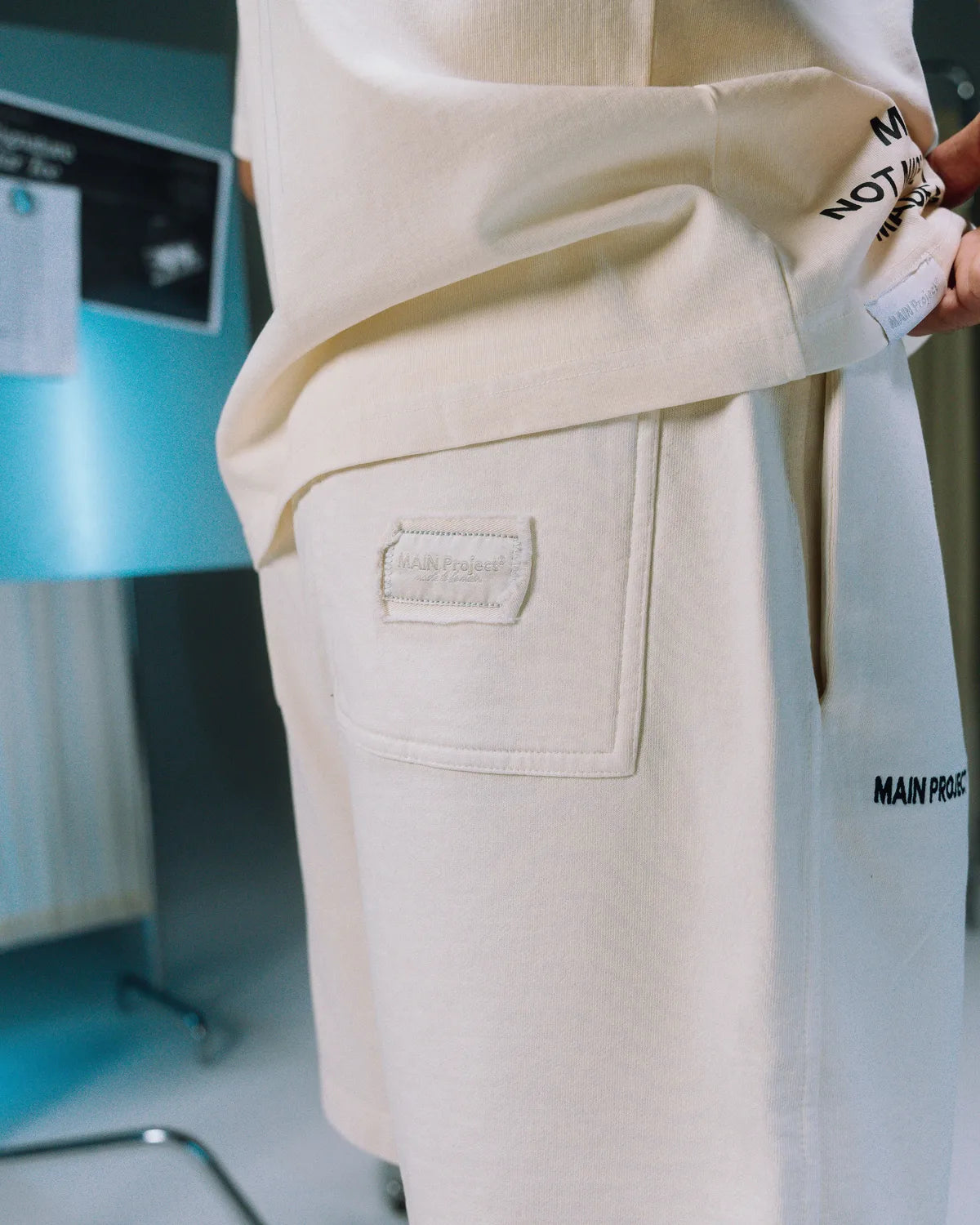 MAIN Short Jogger — Cream
