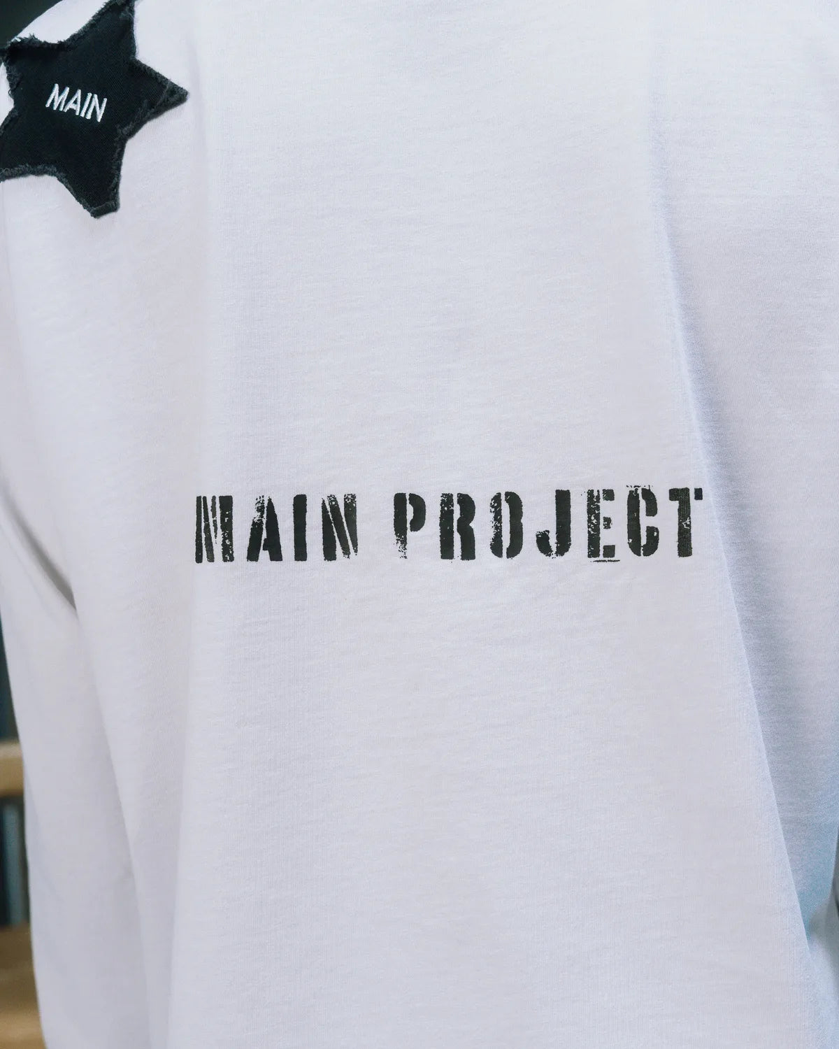 its MAIN Longsleeve — White